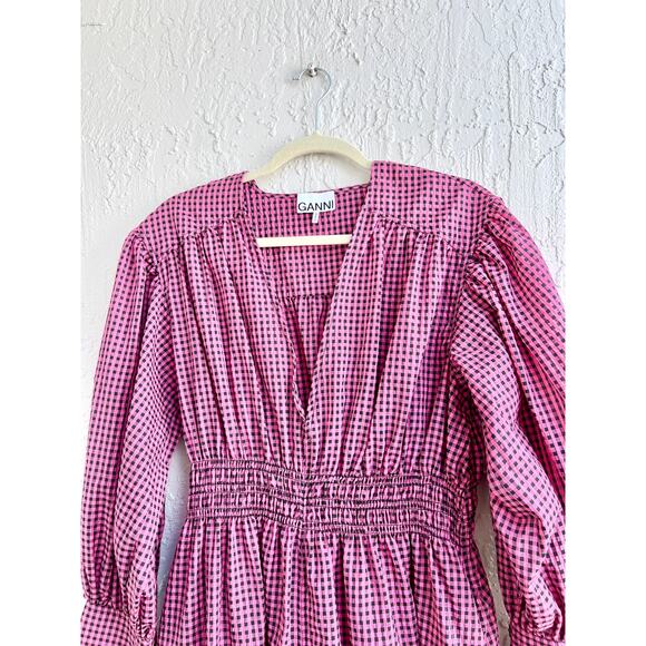 $400 Ganni Shirred Gingham Seersucker V-Neck Midi Dress Pink/Black Sz 36 / US 10 - Picture 4 of 10